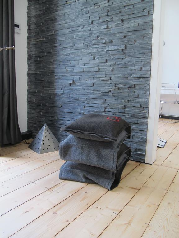Apartment Miro Keulen Kamer foto