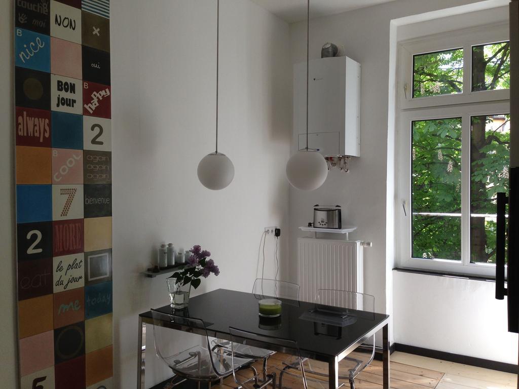 Apartment Miro Keulen Kamer foto