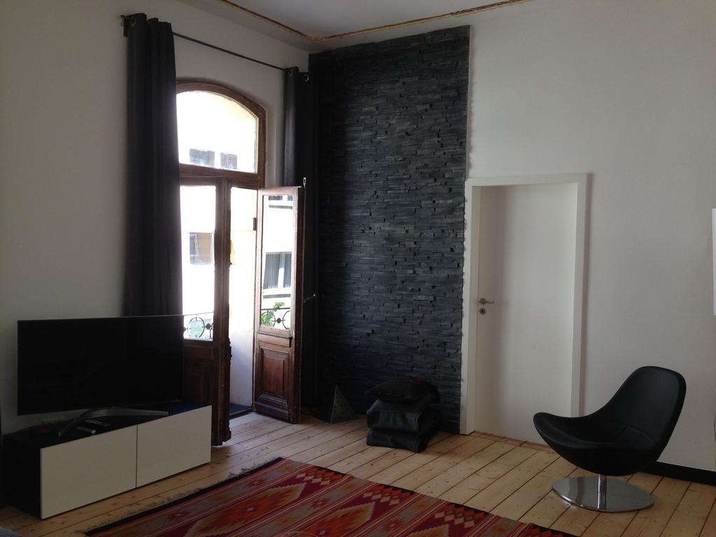 Apartment Miro Keulen Kamer foto